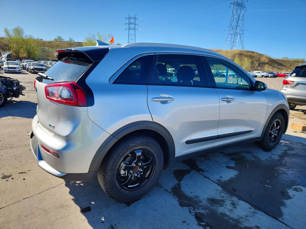 Kia Niro Lx
