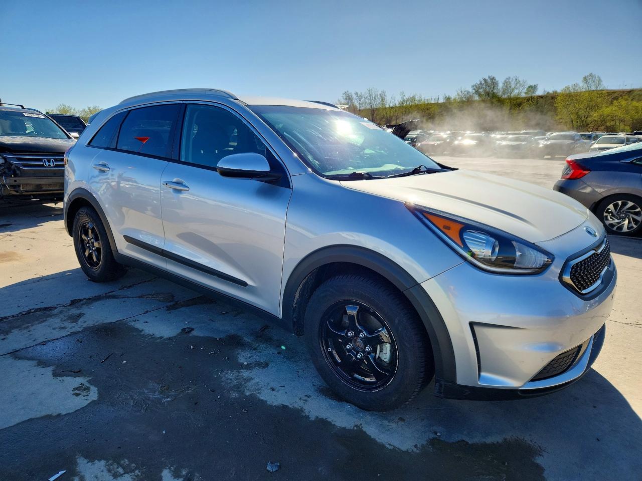 Kia Niro Lx