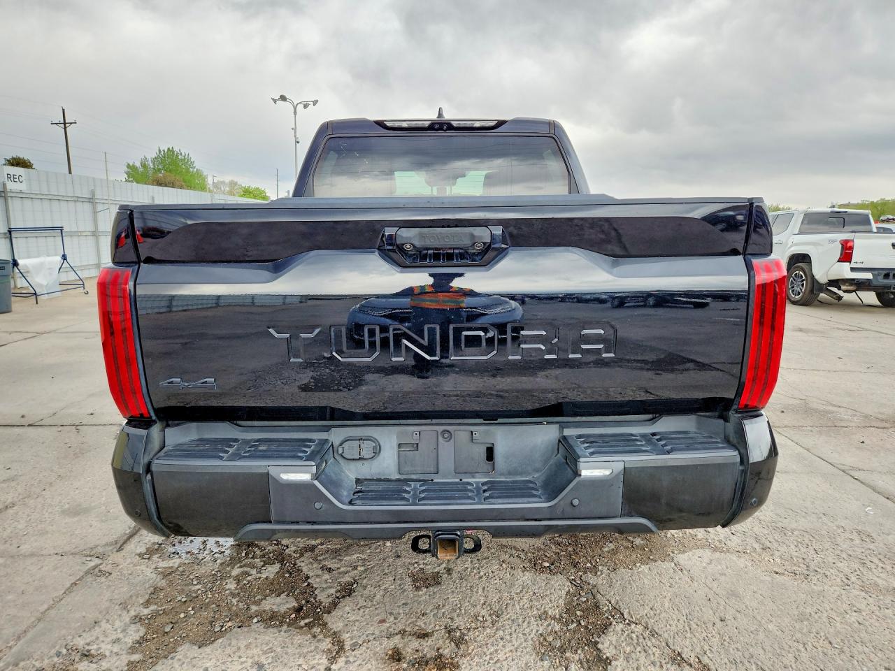 Toyota Tundra Crewmax Limited
