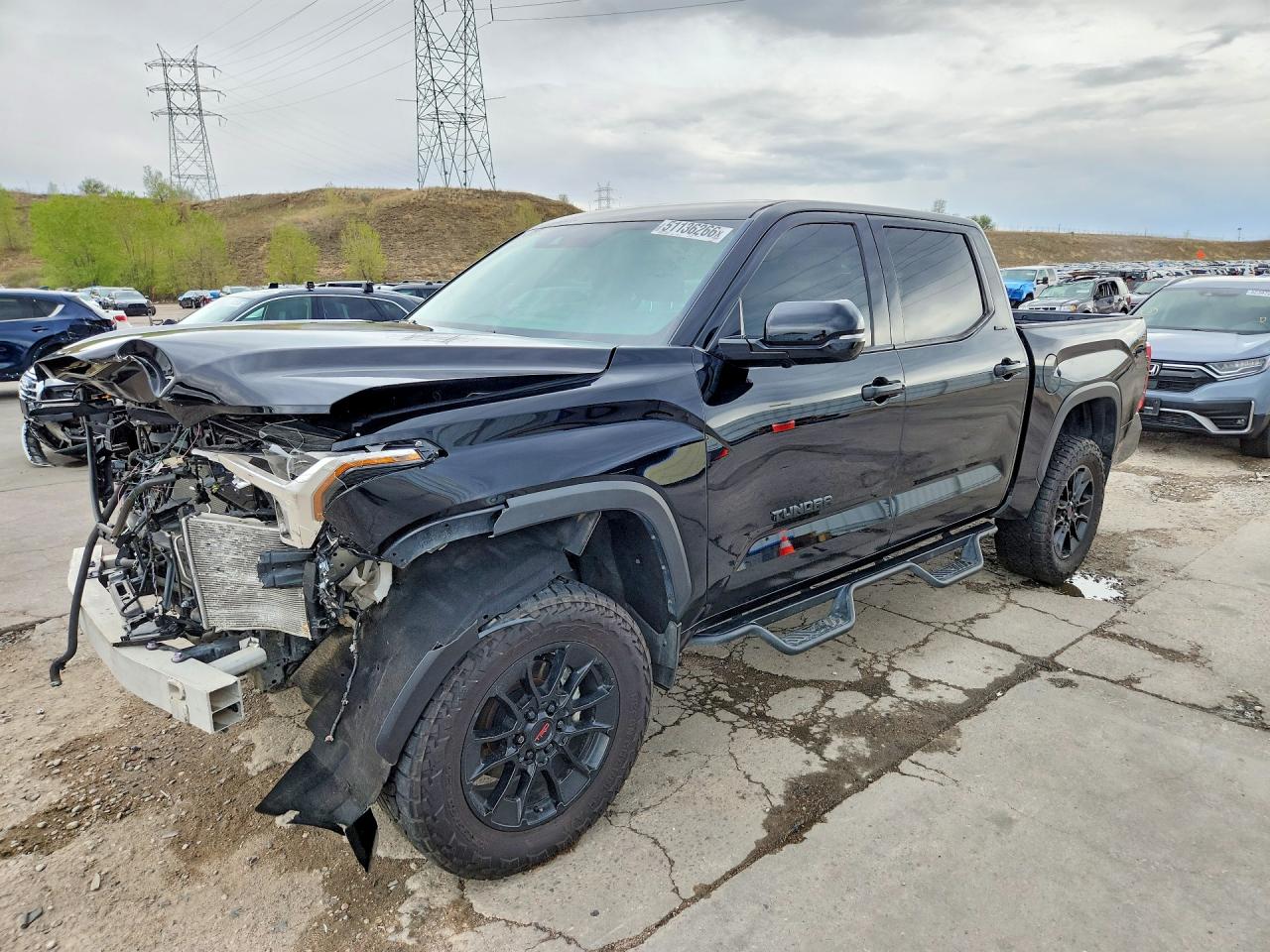 Salvage Toyota Tundra Image