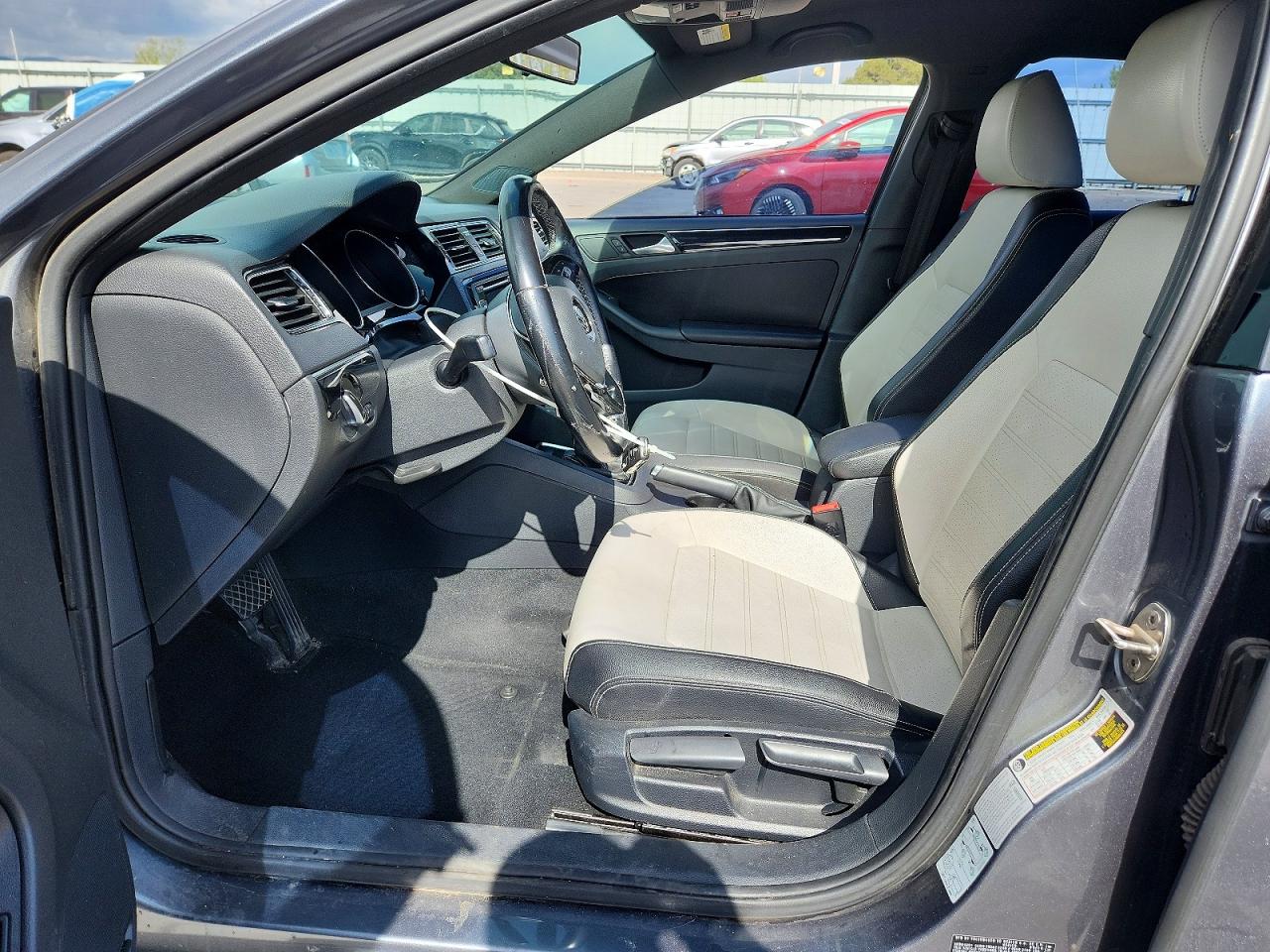 Volkswagen Jetta Se