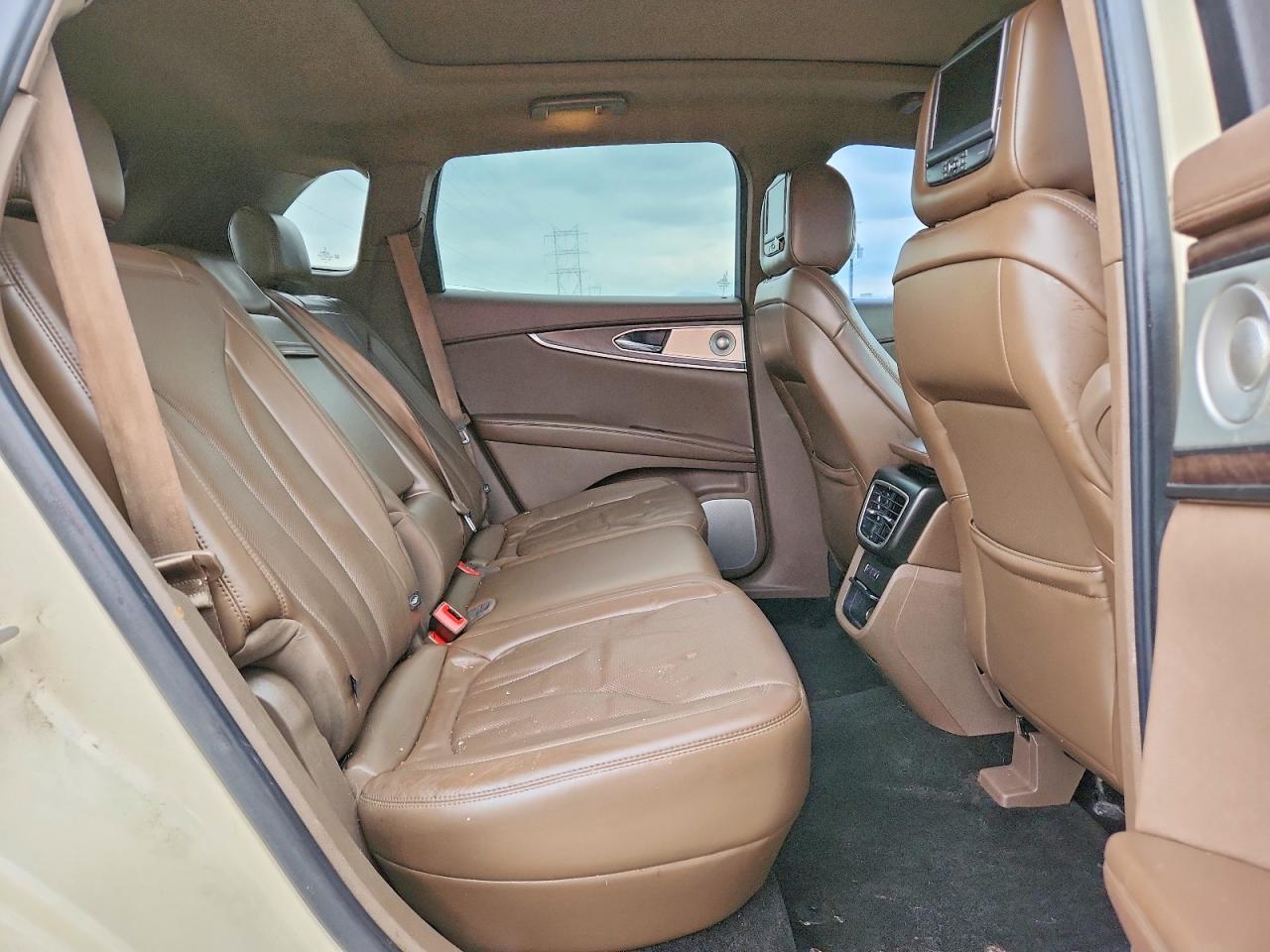 Lincoln MKX Reserve
