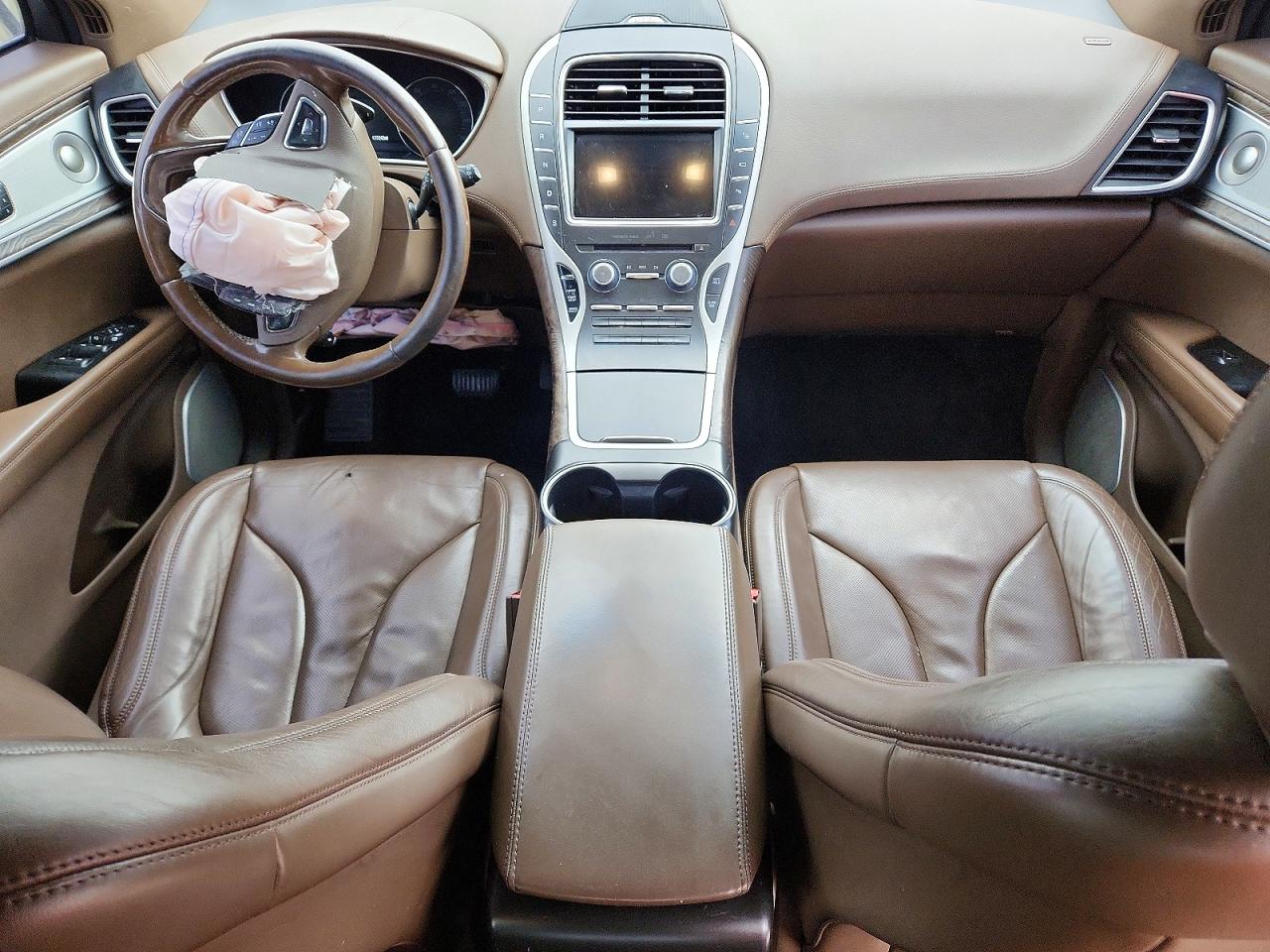 Lincoln MKX Reserve