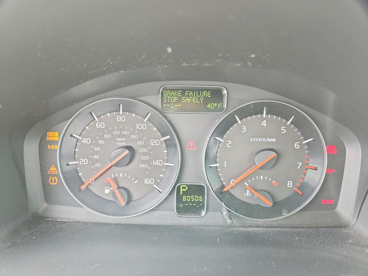 Volvo C70 T5
