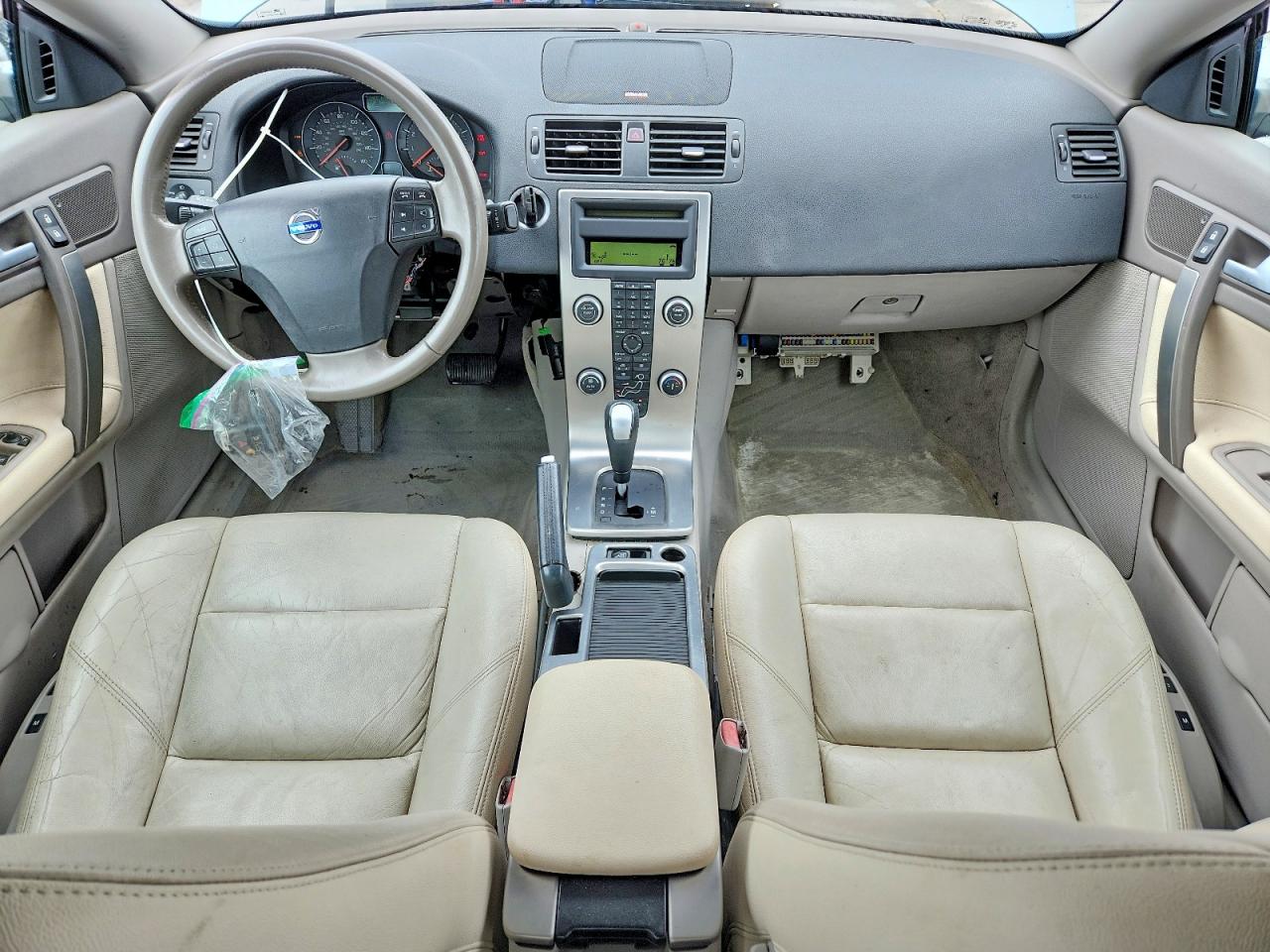 Volvo C70 T5