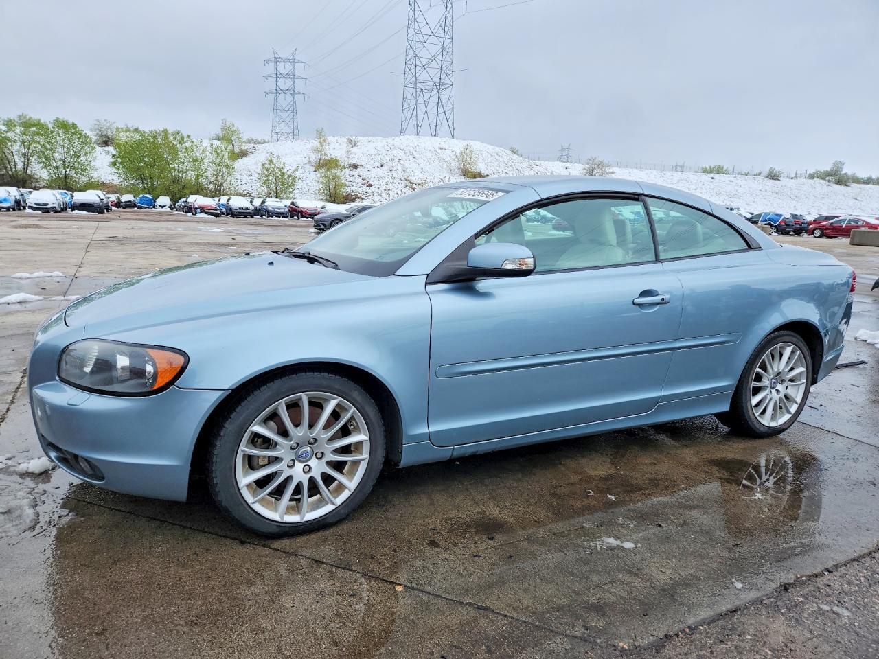 Salvage Volvo C70 Image