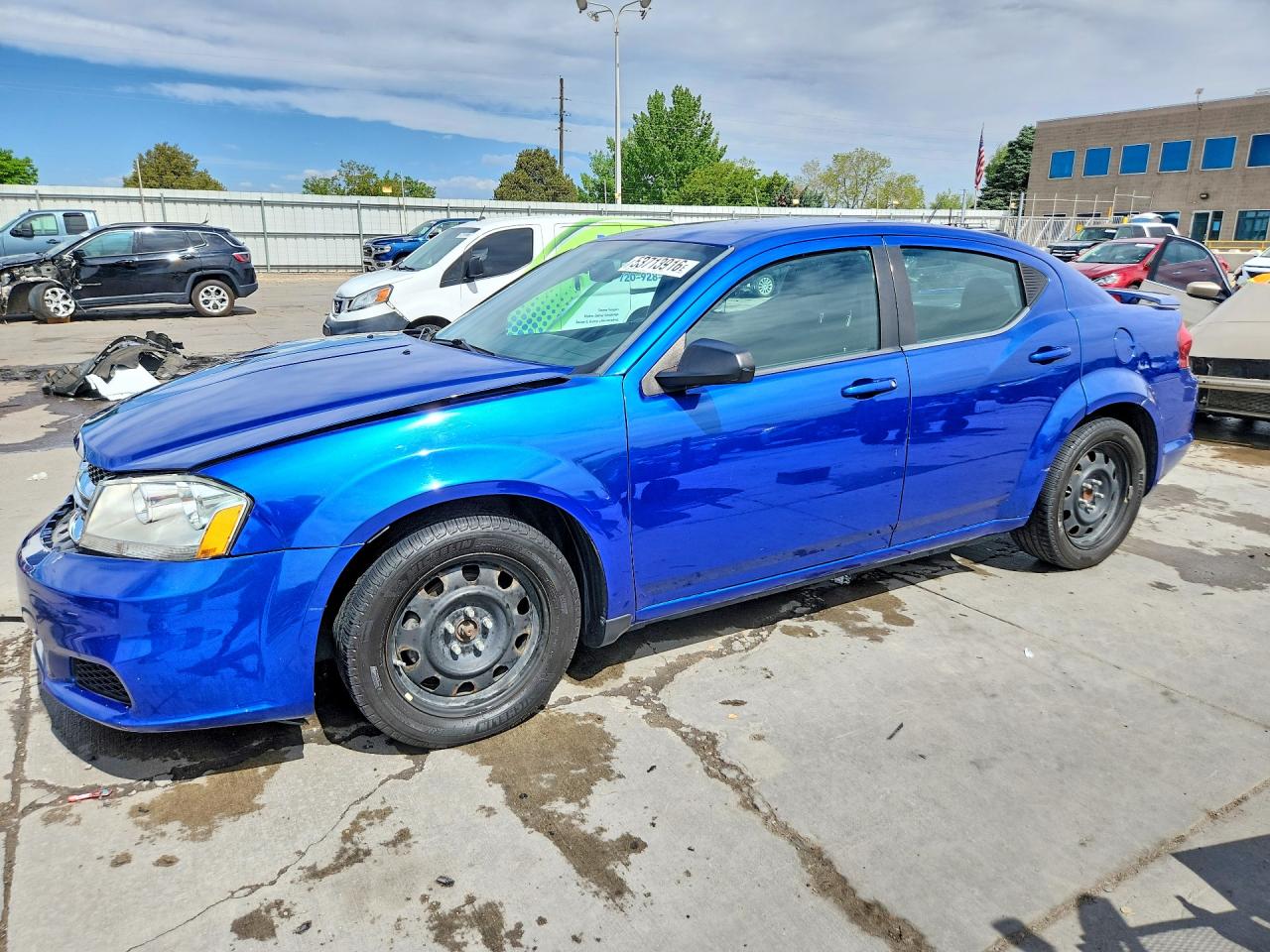 Salvage Dodge Avenger Image