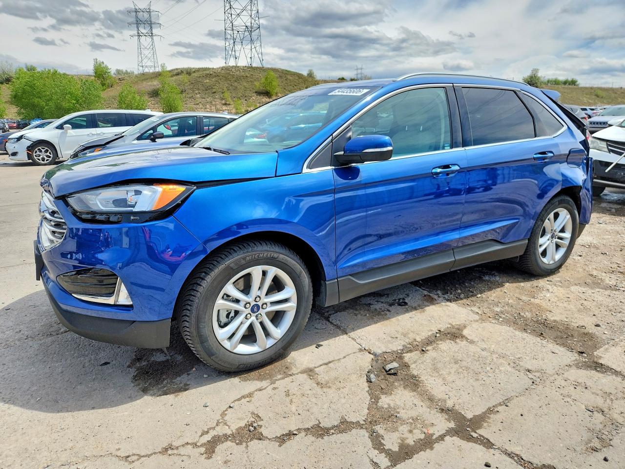 Salvage Ford Edge Image