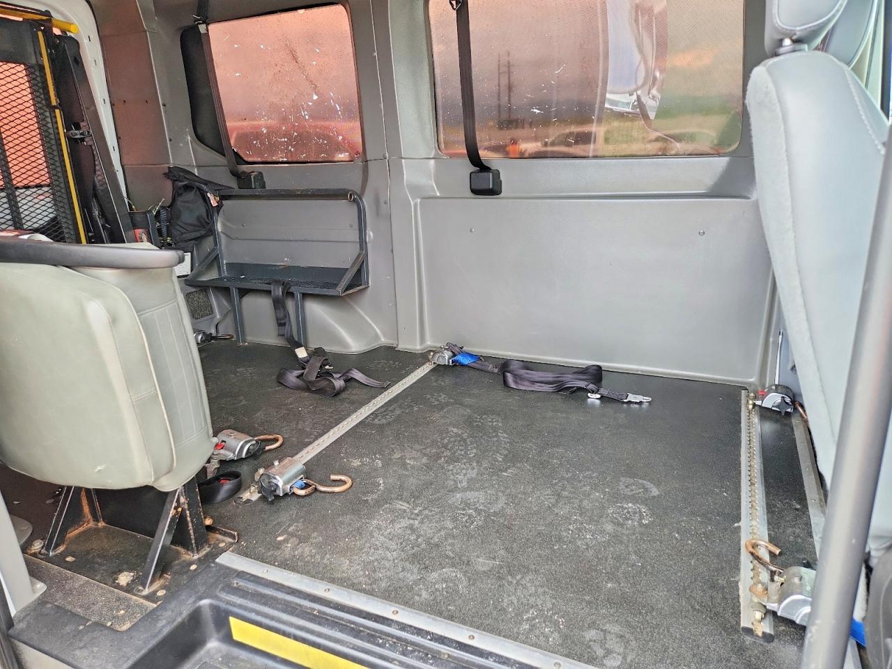 Ford Transit T-150