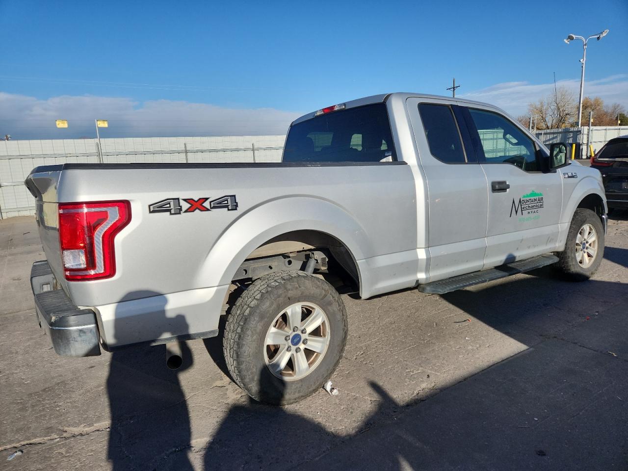 Ford F-150 Super Cab