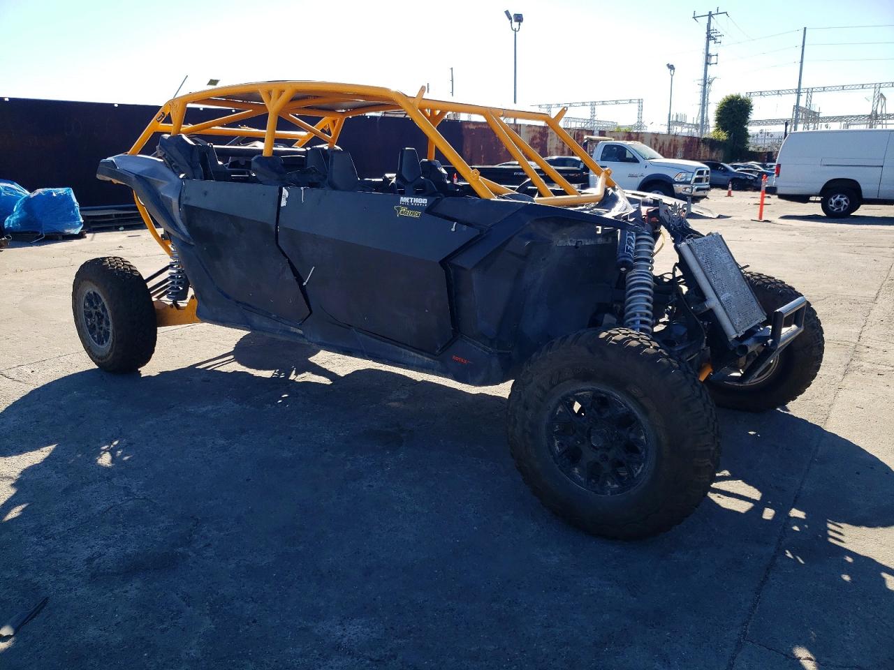 Salvage Can-Am Maverick X3 Max Image
