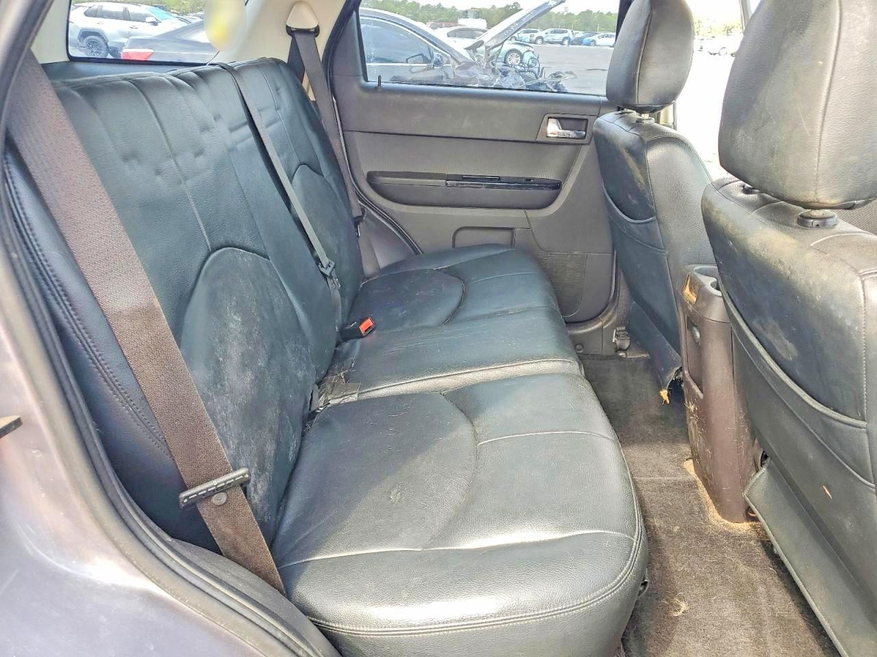 Mazda Tribute S