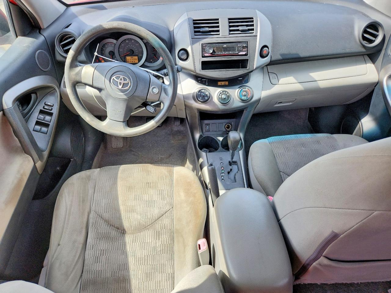 Toyota RAV4 Base