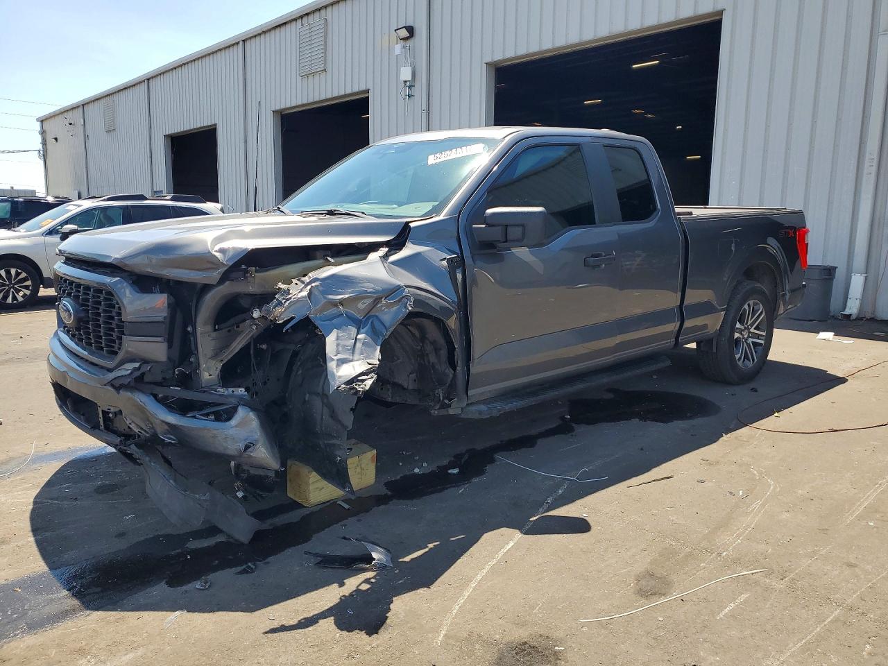 Salvage Ford F-150 Image