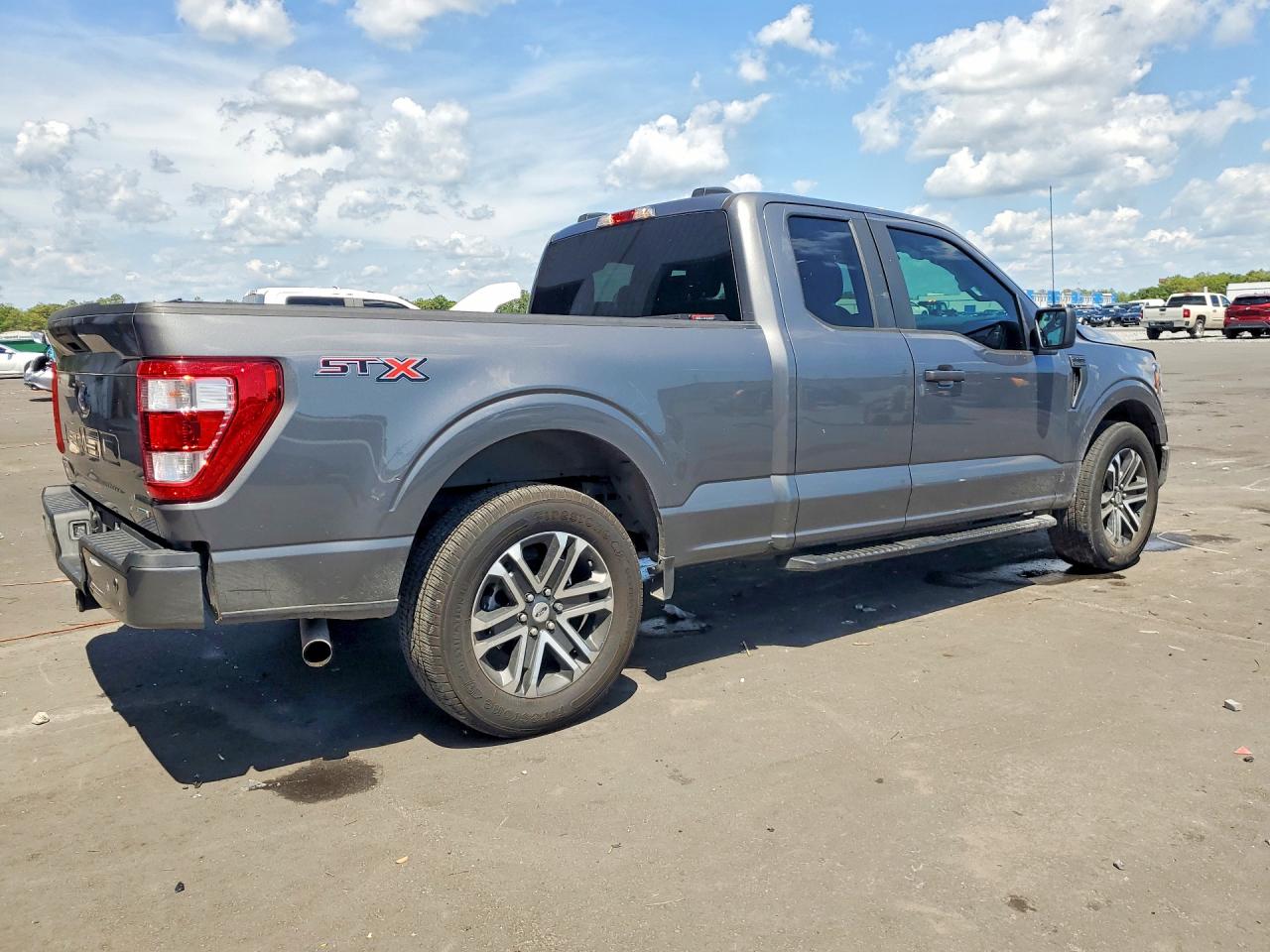 Ford F-150 Super Cab