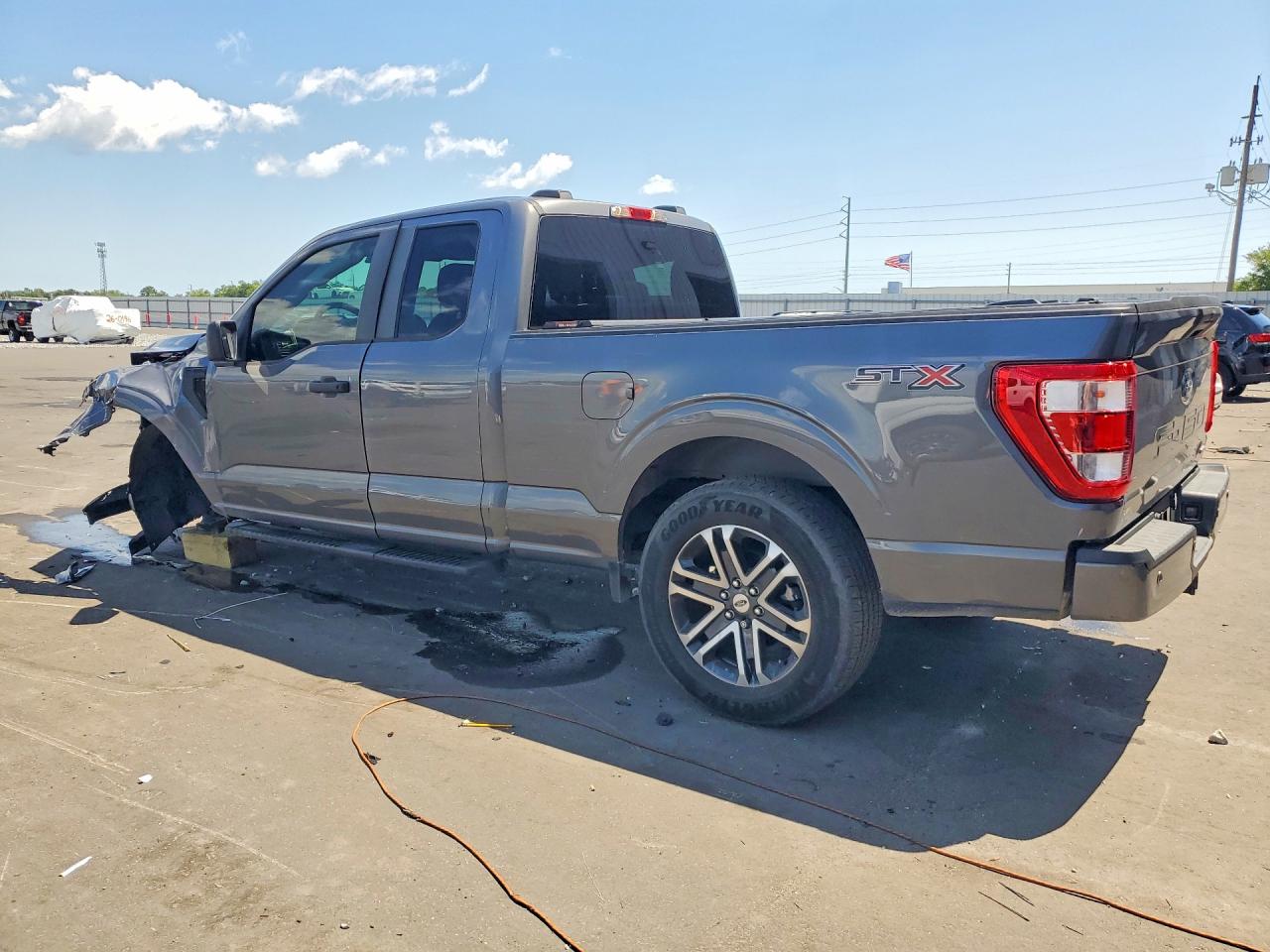 Ford F-150 Super Cab