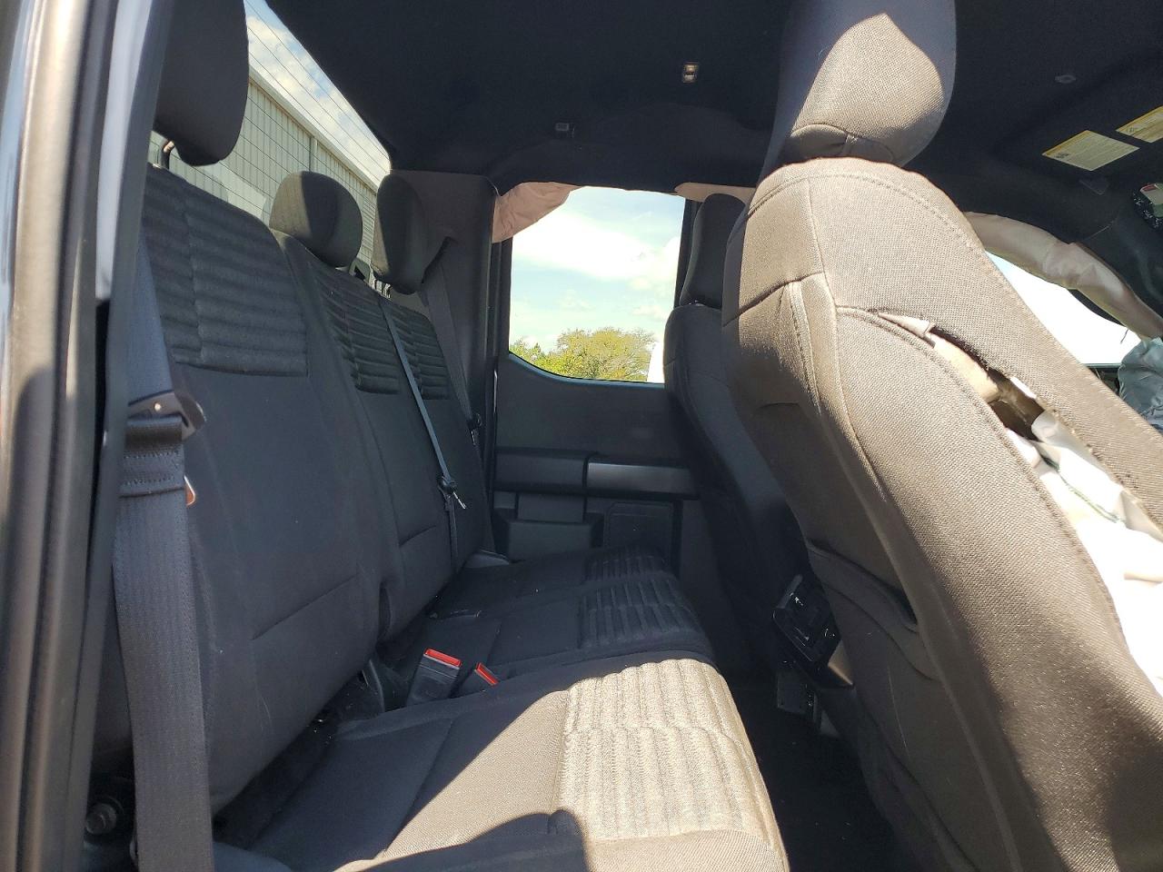 Ford F-150 Super Cab