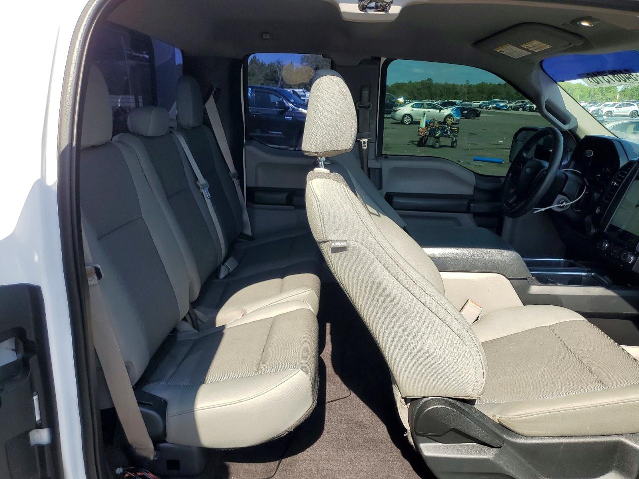 Ford F-150 Super Cab