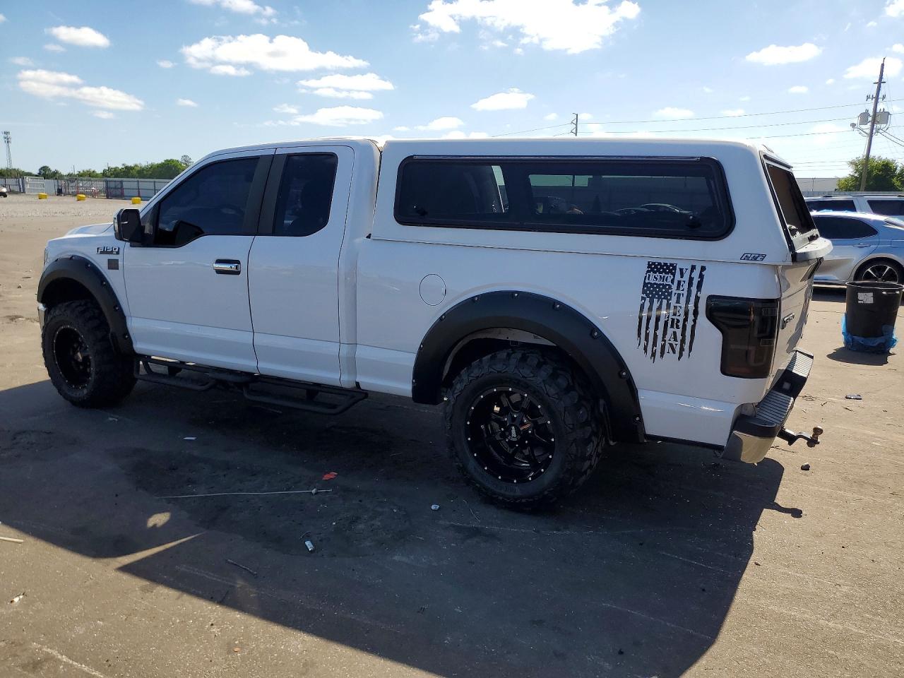Ford F-150 Super Cab
