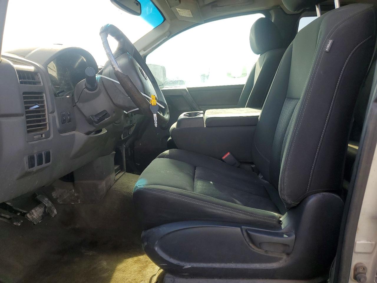 Nissan Titan Xe Ffv