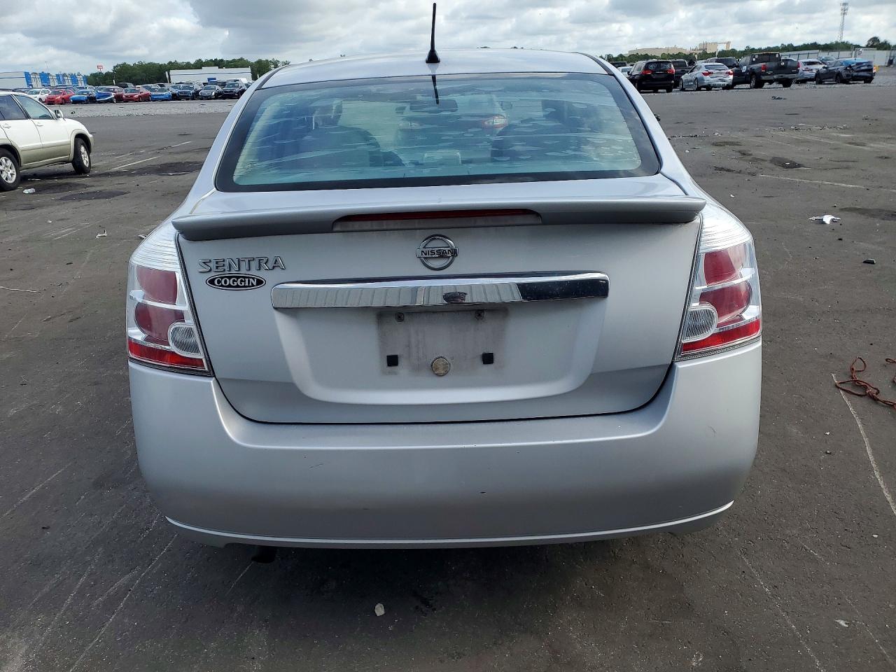 Nissan Sentra 2.0