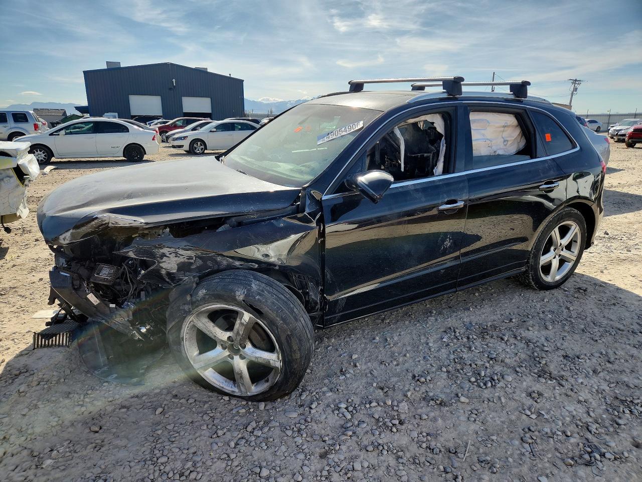 Salvage Audi Q5 Image