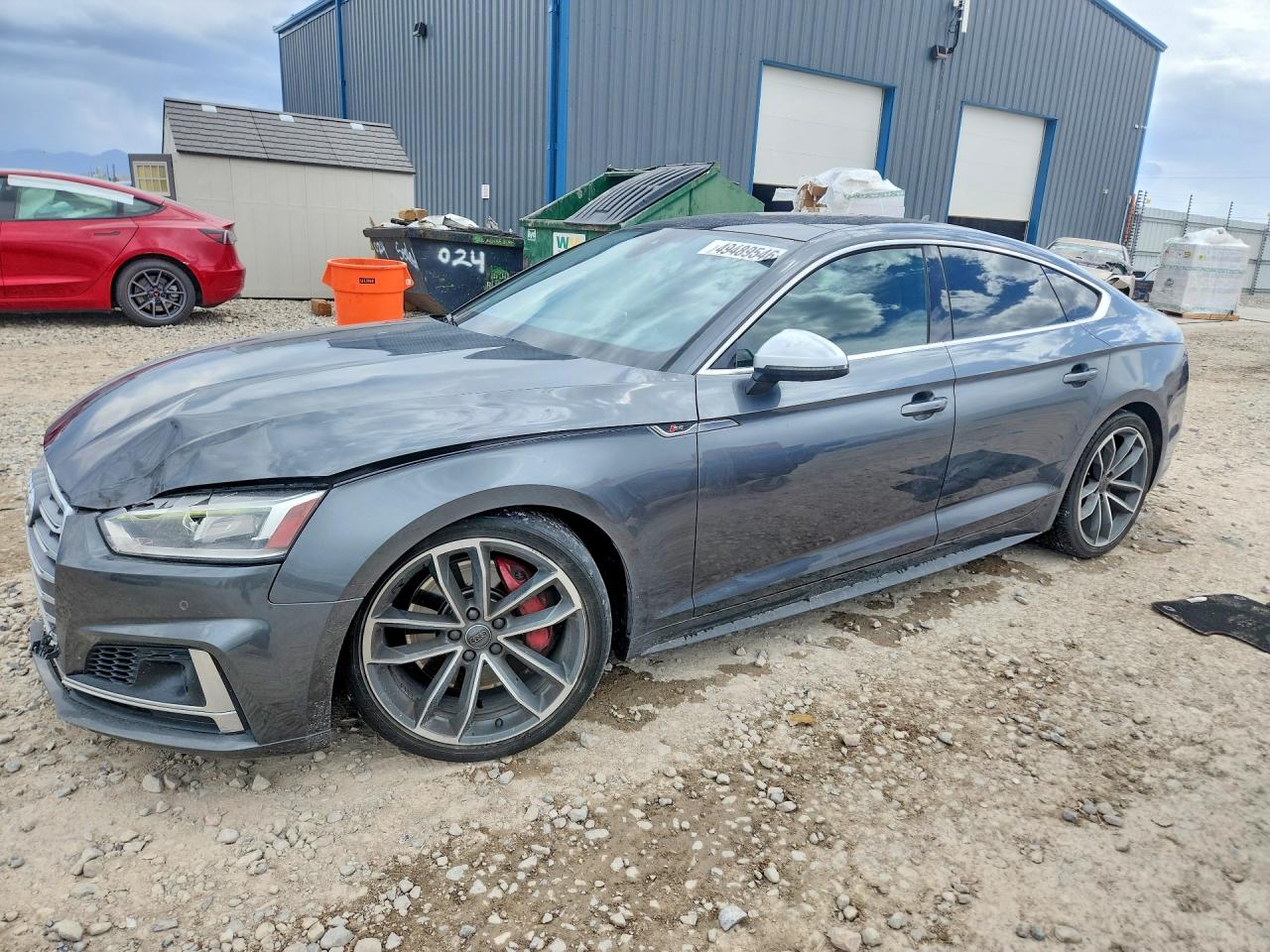 Salvage Audi S5 Image