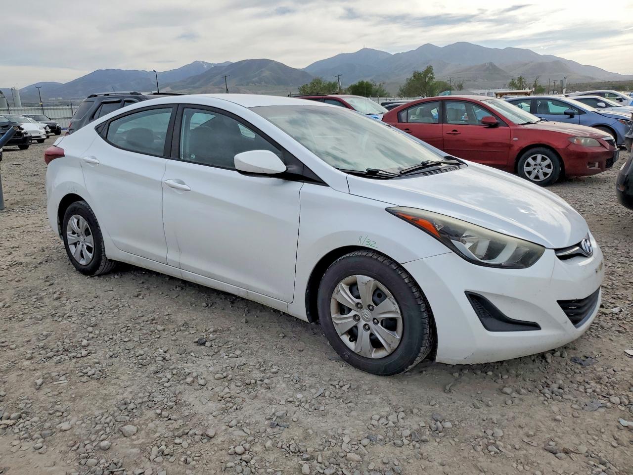 Hyundai ELANTRA Se