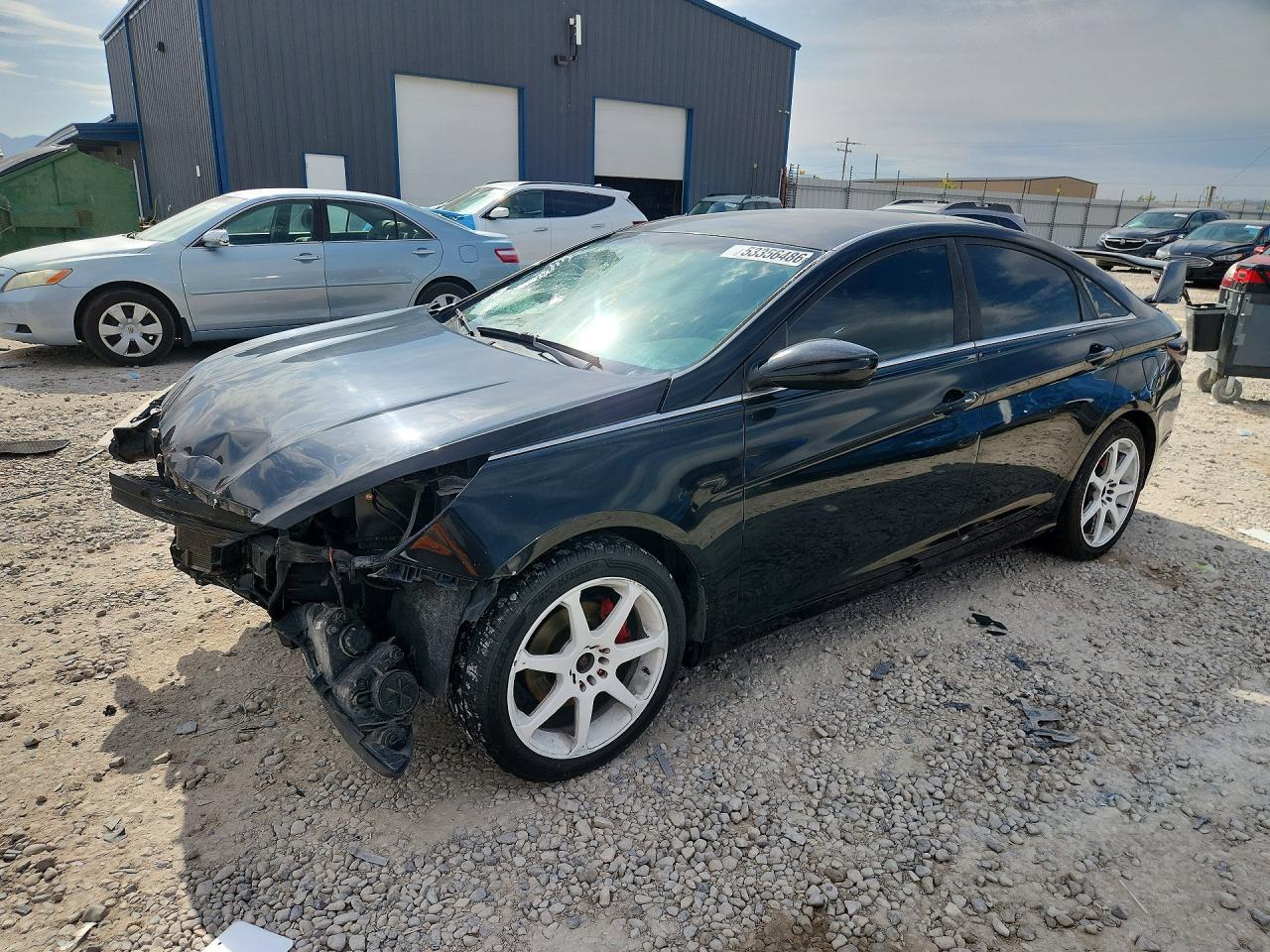 Salvage Hyundai SONATA Image