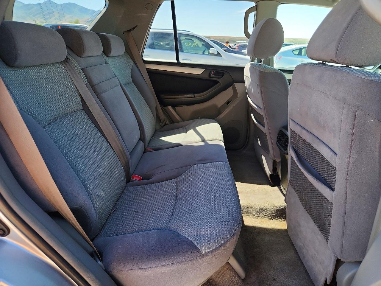Toyota 4Runner Sr5
