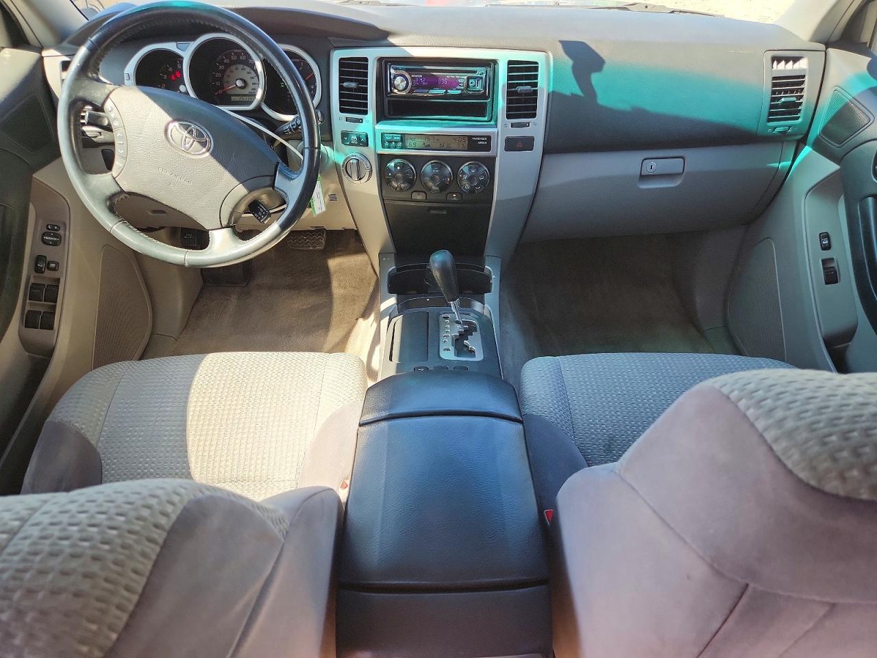Toyota 4Runner Sr5