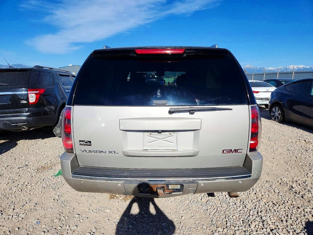 GMC Yukon Denali