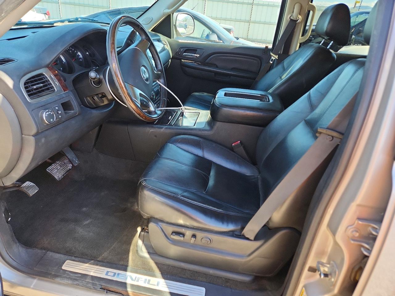GMC Yukon Denali