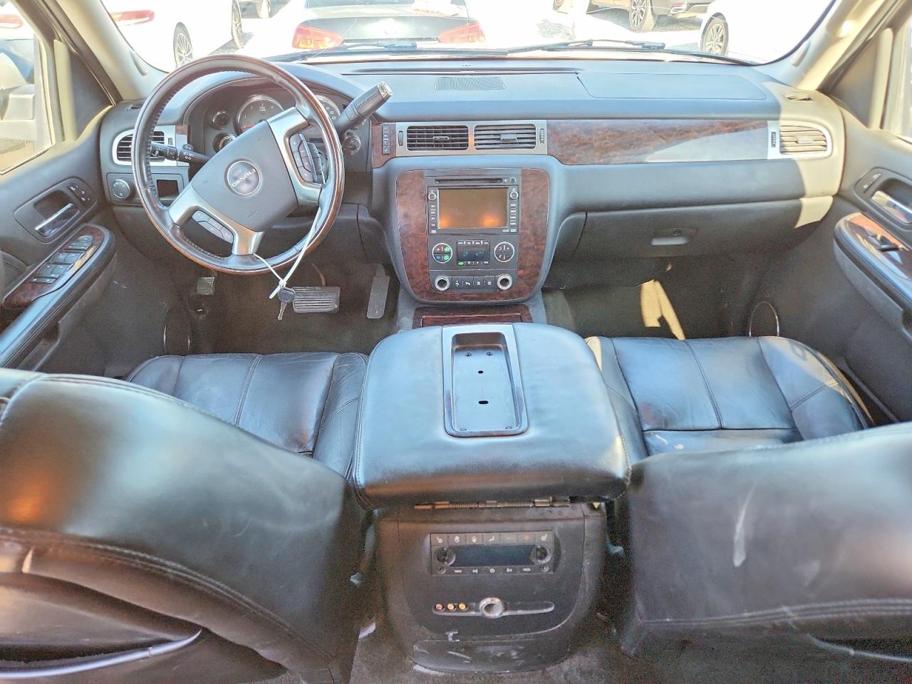 GMC Yukon Denali