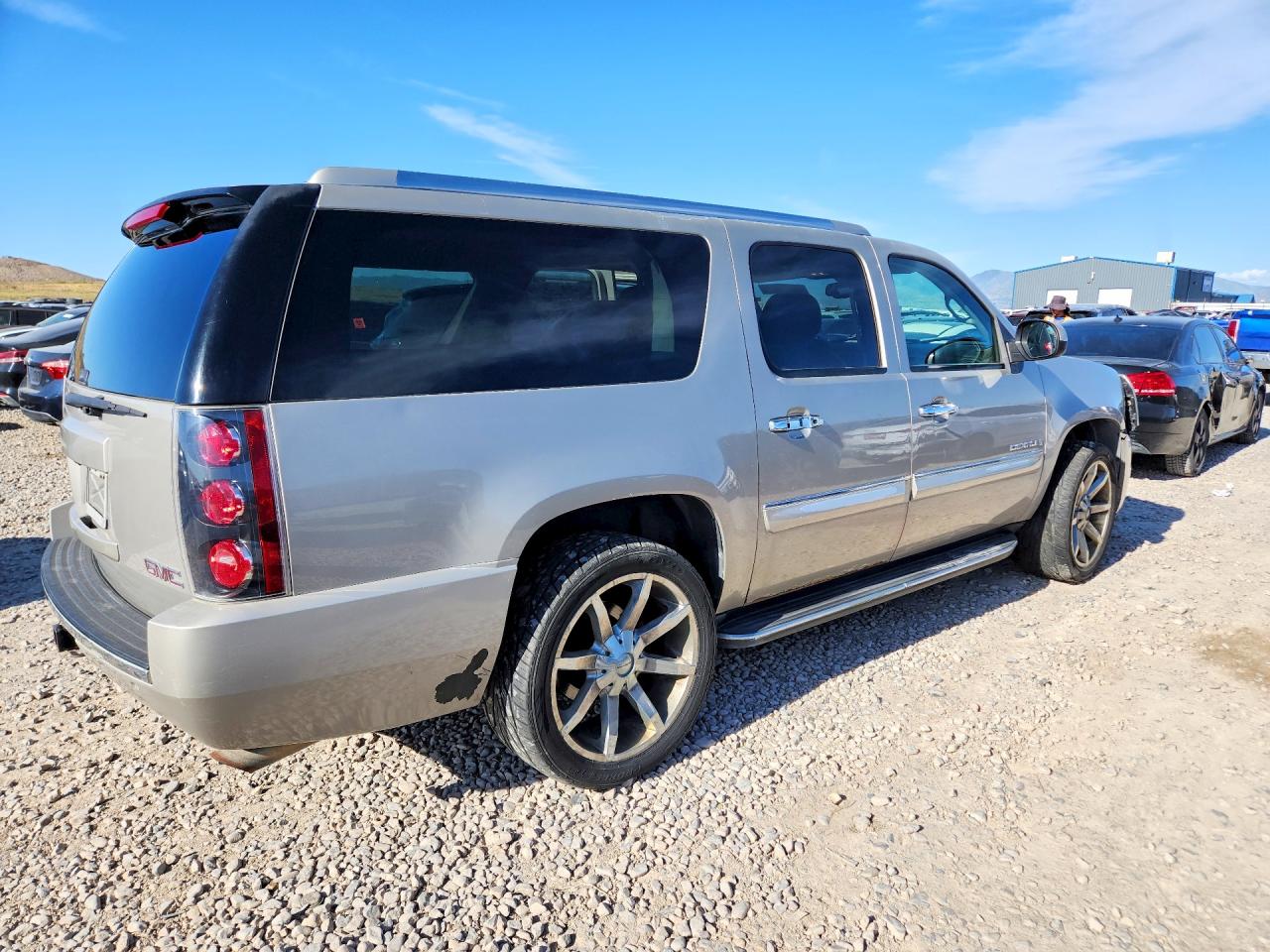 GMC Yukon Denali