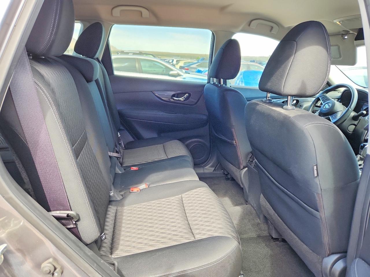 Nissan Rogue Sv