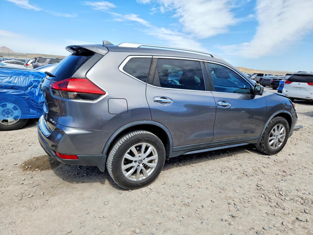 Nissan Rogue Sv