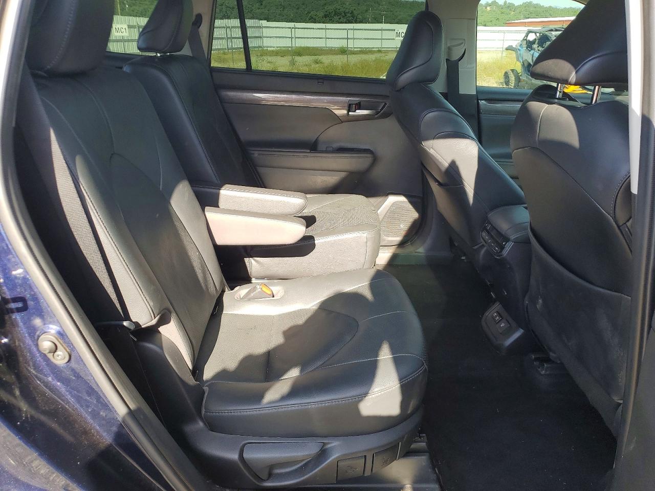 Toyota Highlander Platinum