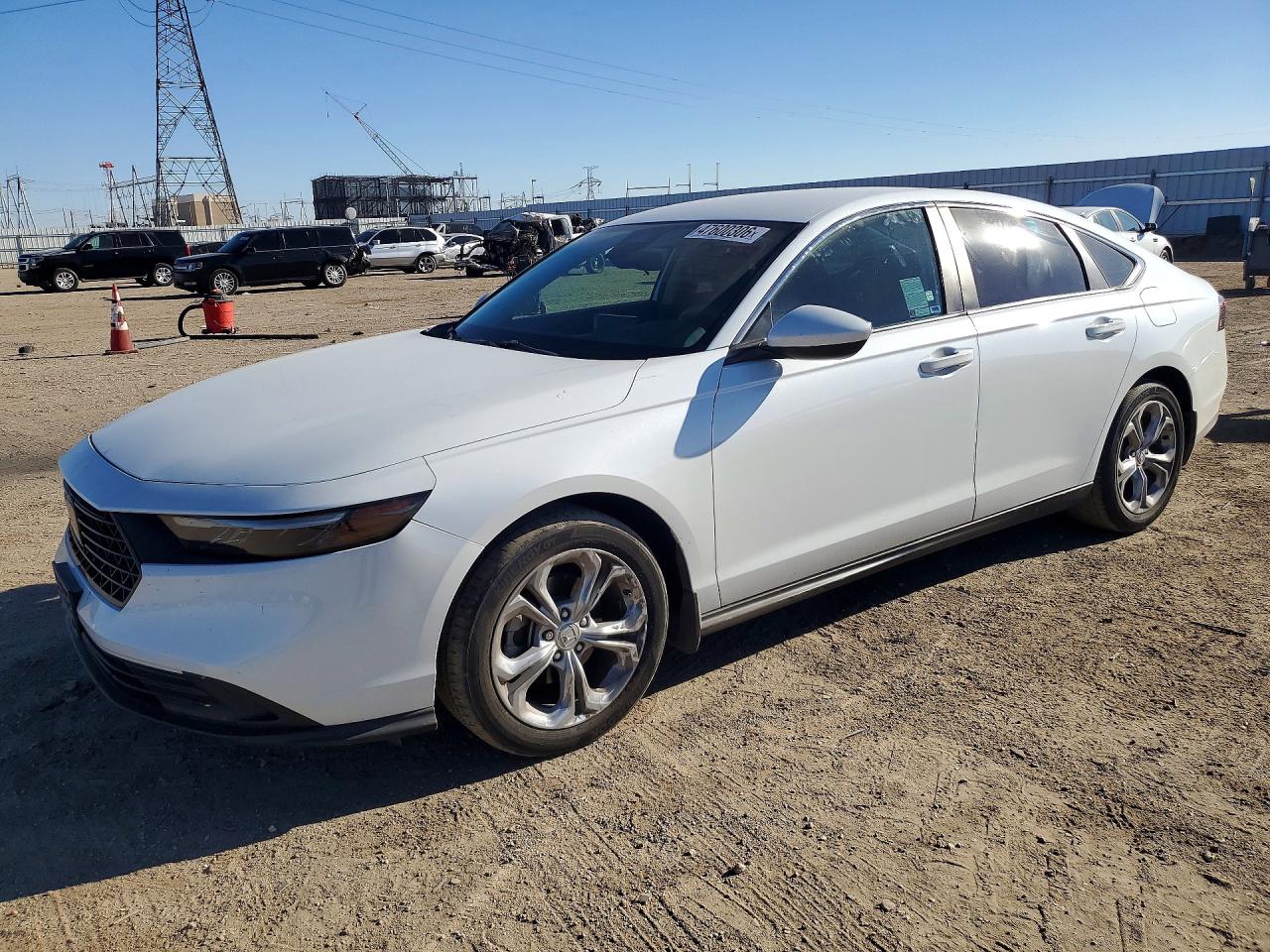 Salvage Honda Accord Image