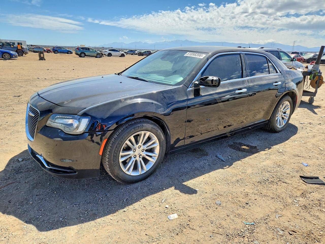 Salvage Chrysler 300 Image