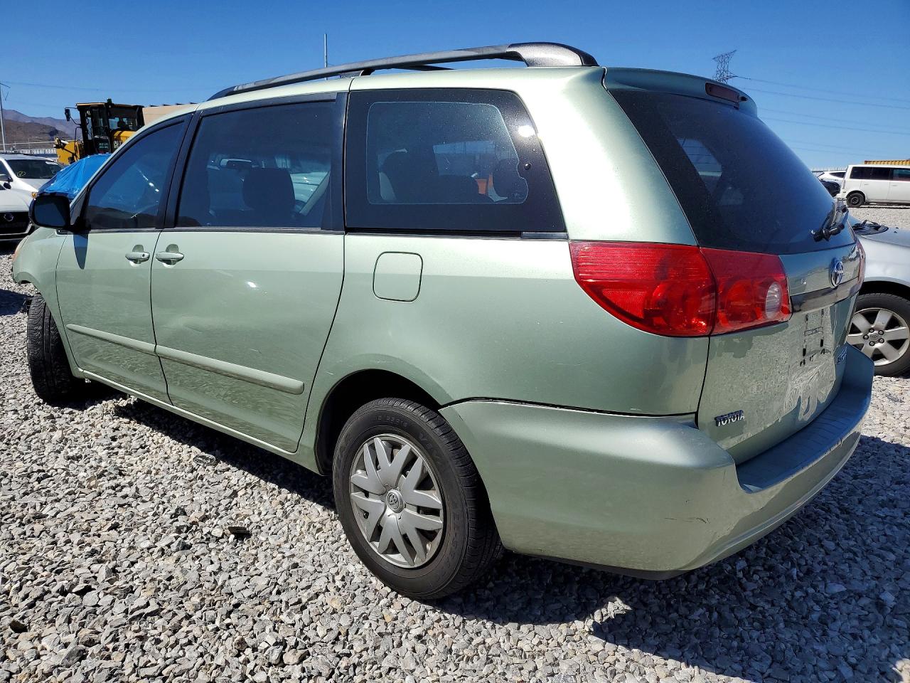 Toyota Sienna Ce