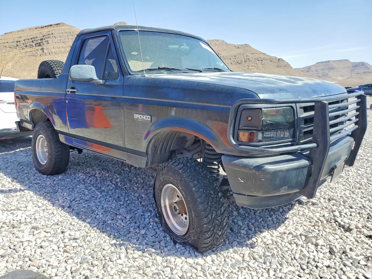 Ford Bronco U100