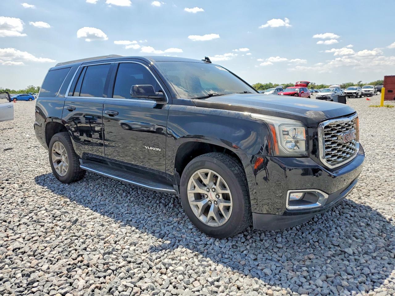 GMC Yukon Slt