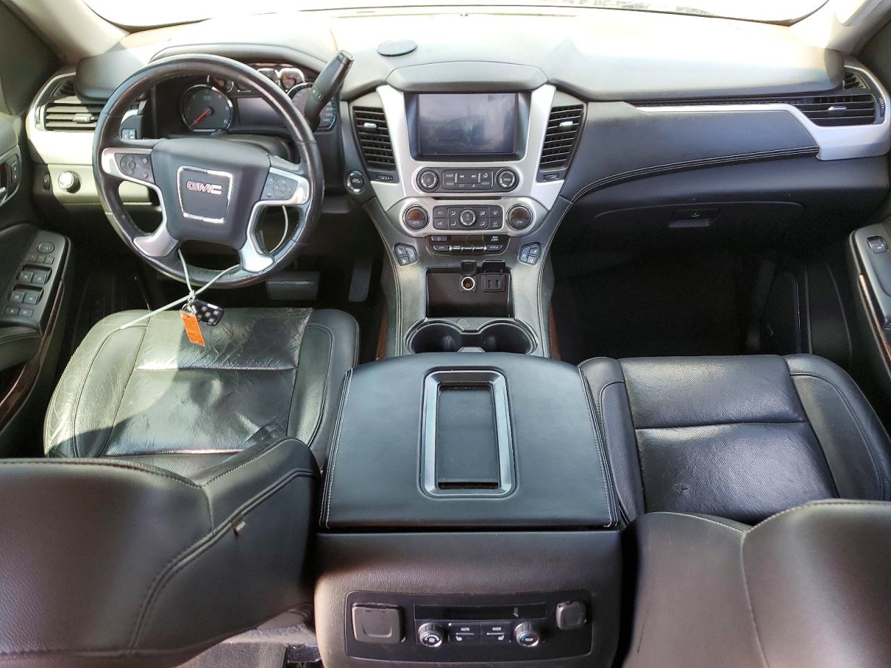 GMC Yukon Slt