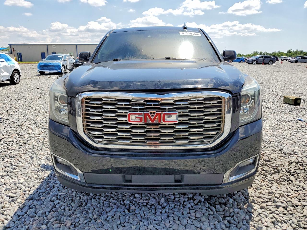 GMC Yukon Slt