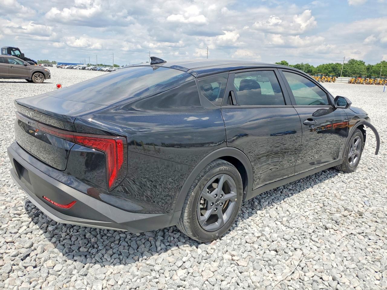 Kia K4 Lxs