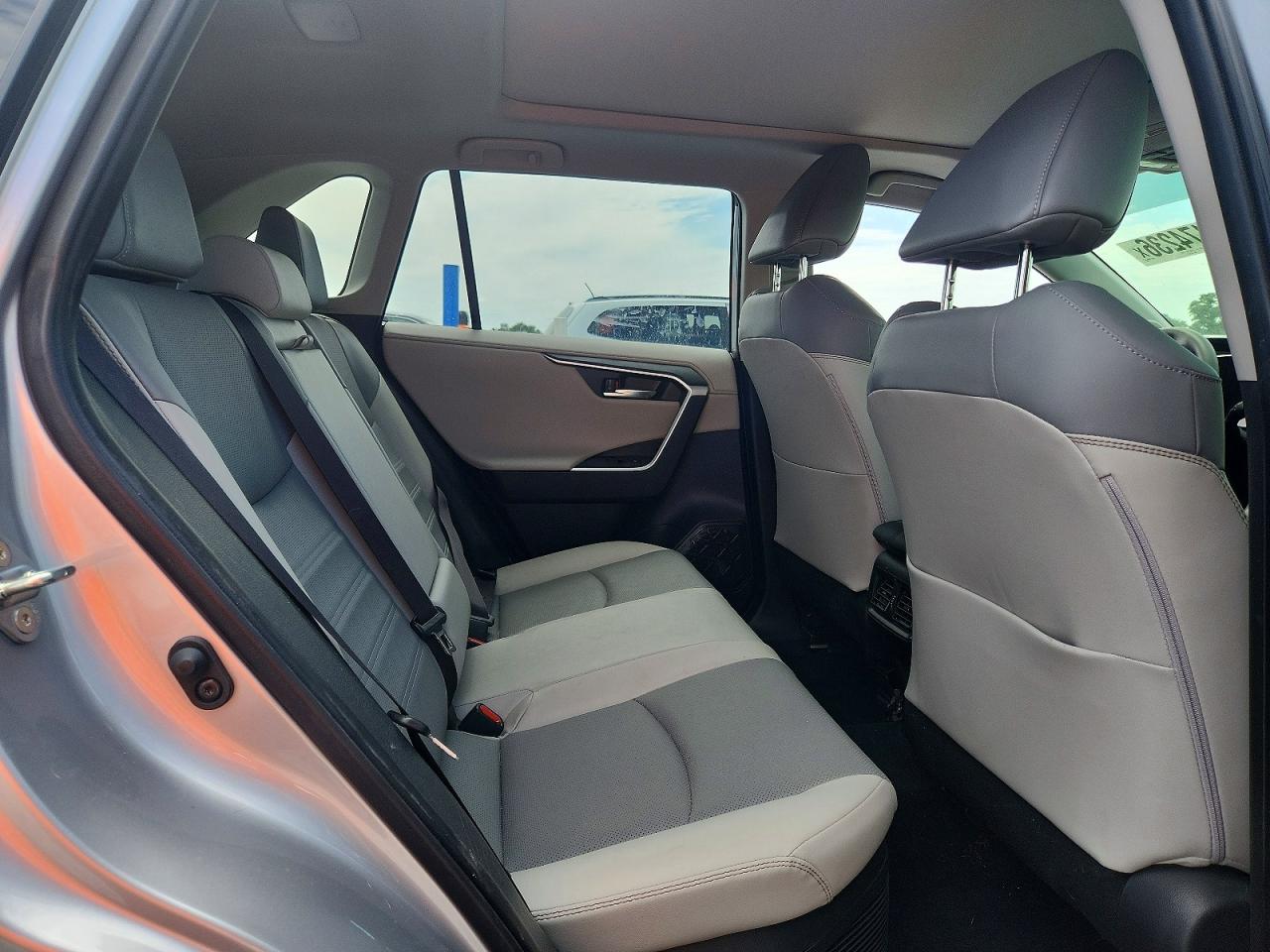 Toyota RAV4 Limited