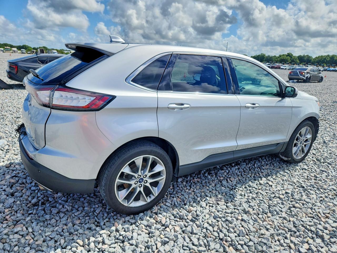 Ford Edge Titanium