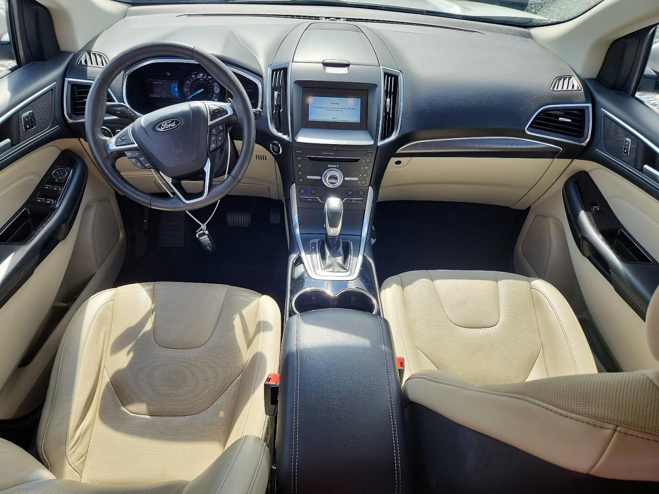 Ford Edge Titanium