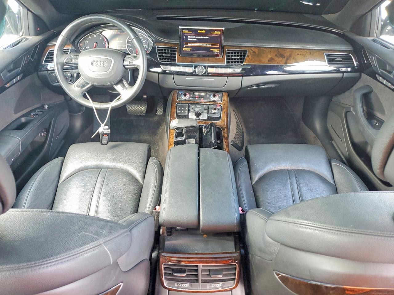 Audi A8 L Quattro